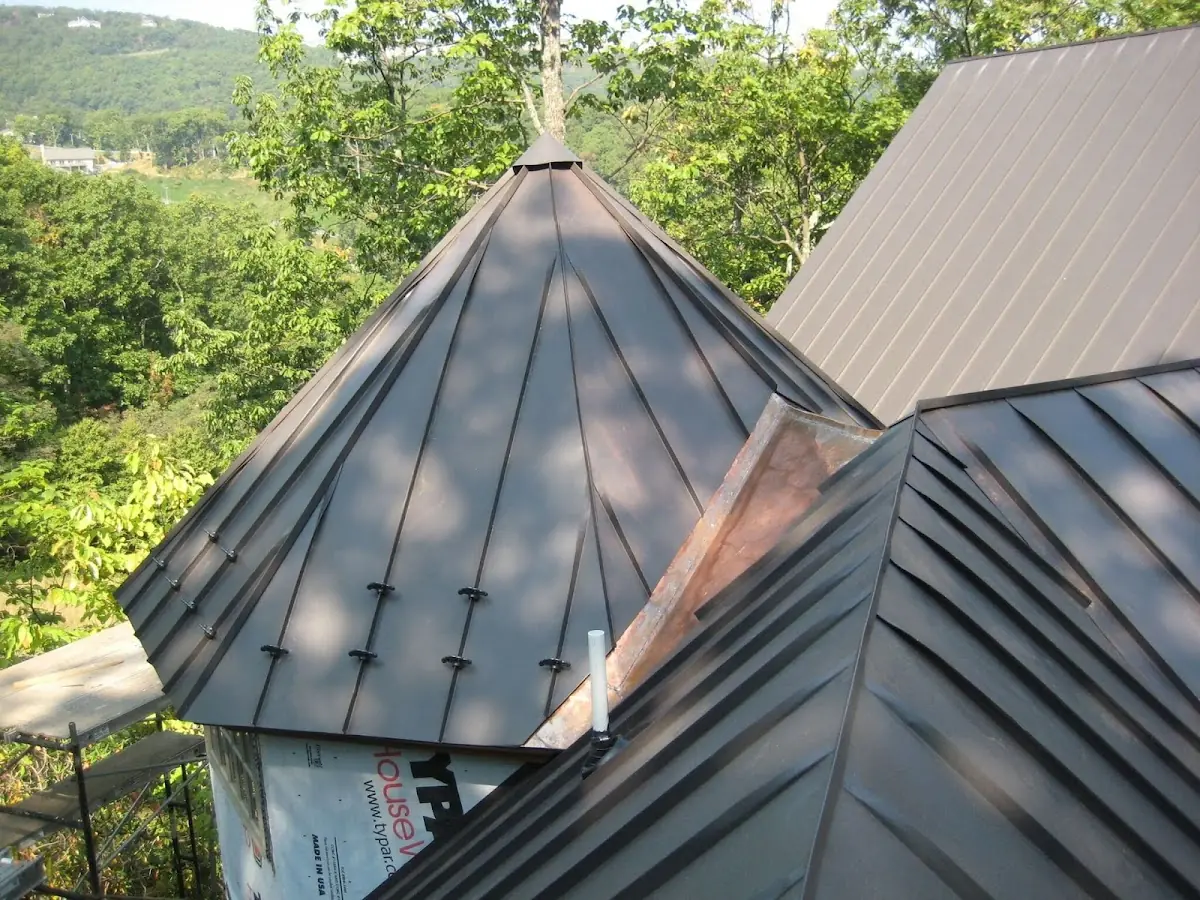Professional Gutter Cleaning by Craftsman Roofing in Garden Acres